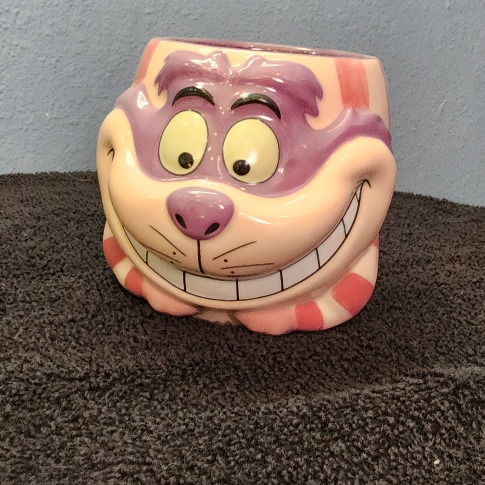 Cheshire Cat mug